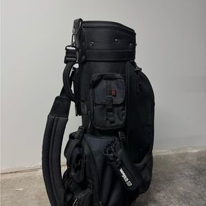 WILSON Men’s Golf Stand Cart Bag / Shoulder Strap, 6 Dividers, Rain Cover -Black